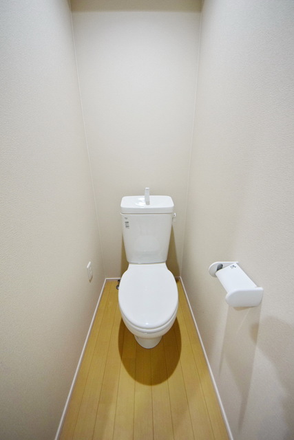 トイレ　～ふぅ～