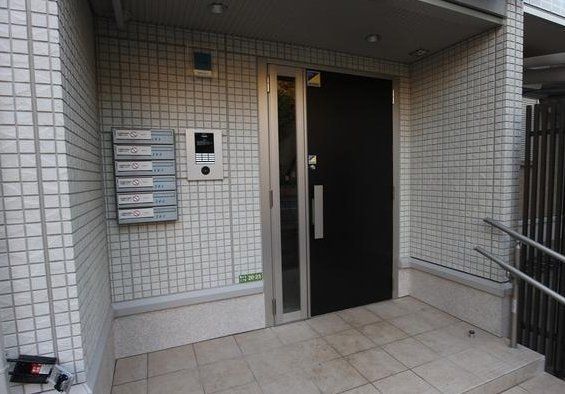 エントランス　毎日通るエントランス♪