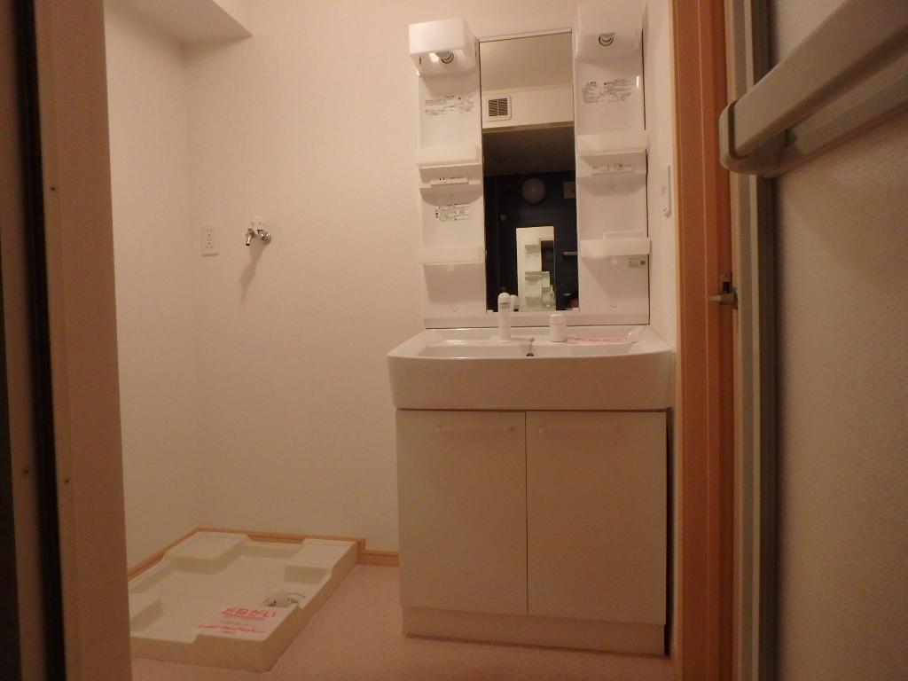 洗面設備　洗髪洗面化粧台