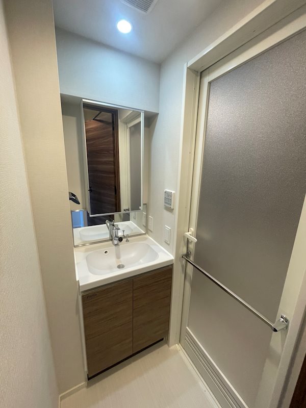 洗面設備　※参考写真