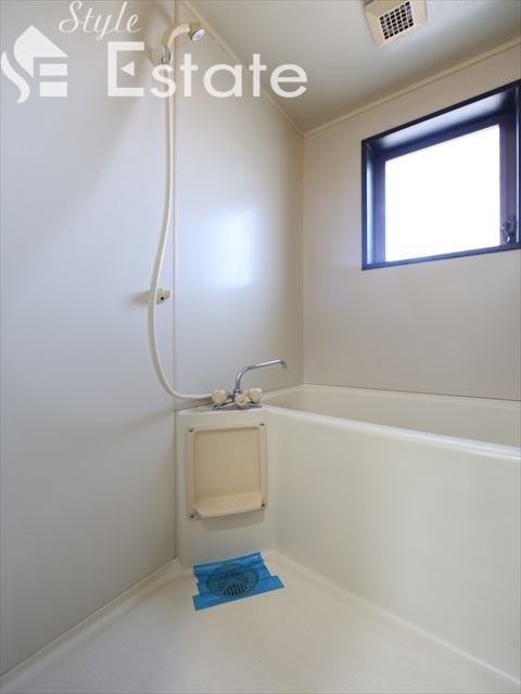 バス・シャワールーム　バスルーム