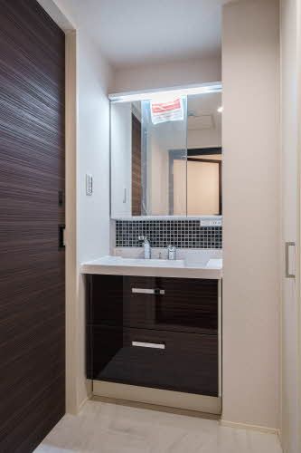 洗面設備　洗面化粧台