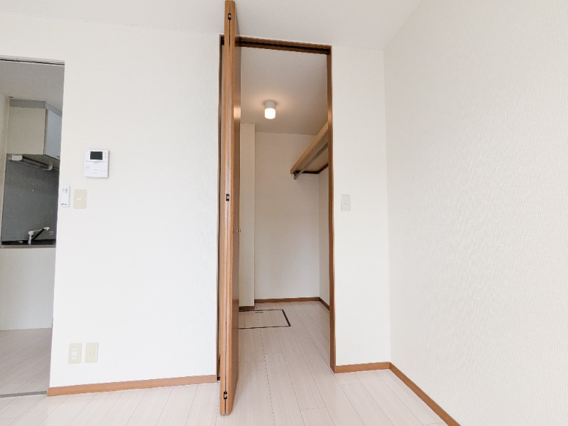 収納　図面と現状に相違がある場合には現状を優先