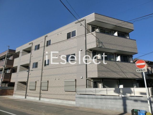 建物外観　2019年3月築のキレイなお部屋