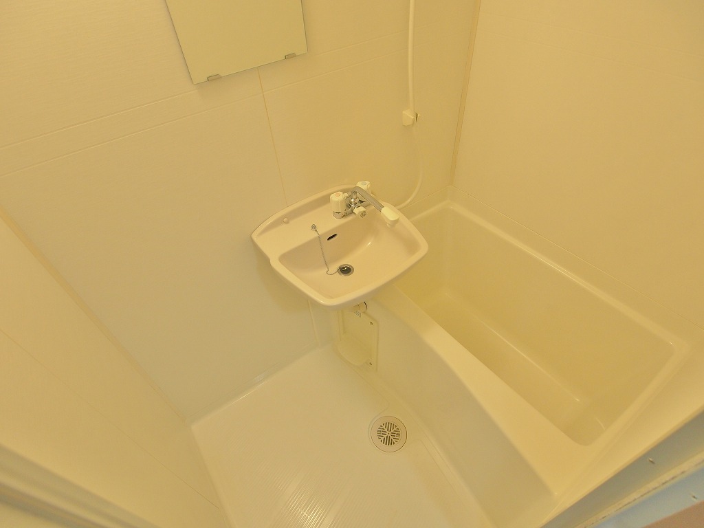 バス・シャワールーム　別号室の写真です。