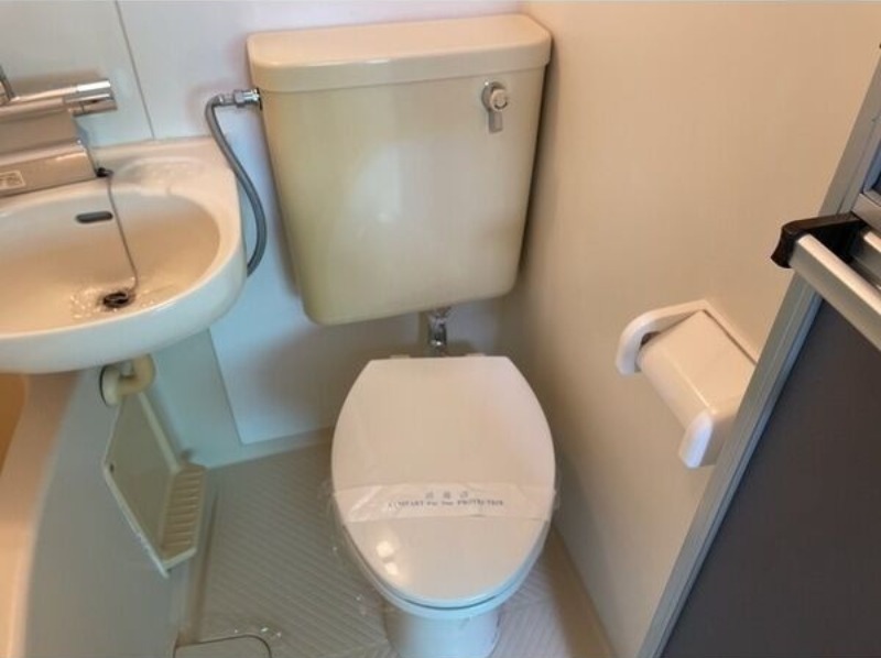 トイレ　図面と現状に相違がある場合には現状を優先