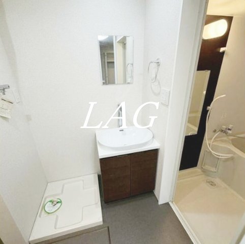 洗面設備　洗面台です。