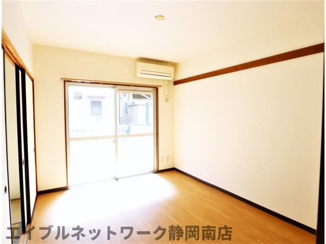 居室・リビング　ゆったり過ごせるリビングです