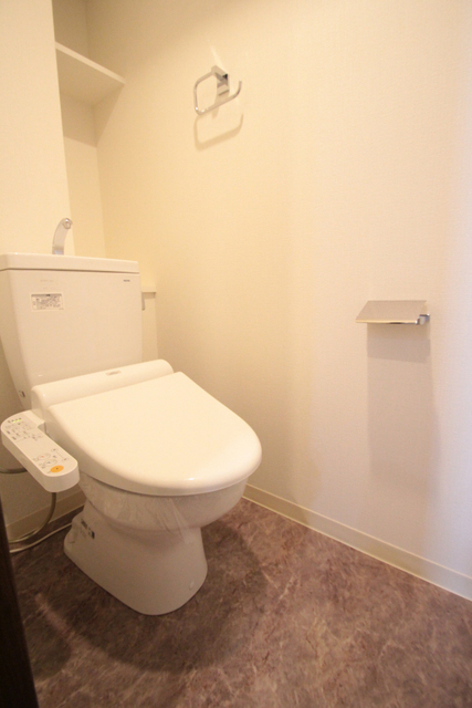 トイレ　※別室の参考写真です。