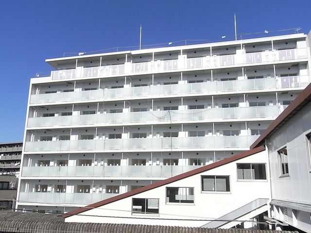 建物外観　日当たりの良い外観