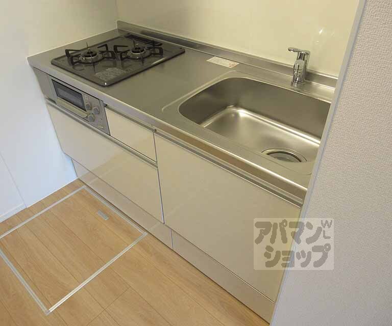 キッチン　嬉しいシステムキッチンです