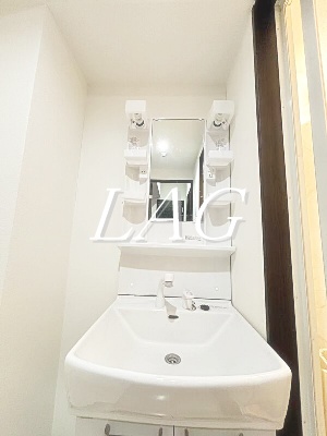 洗面設備　洗面台です。