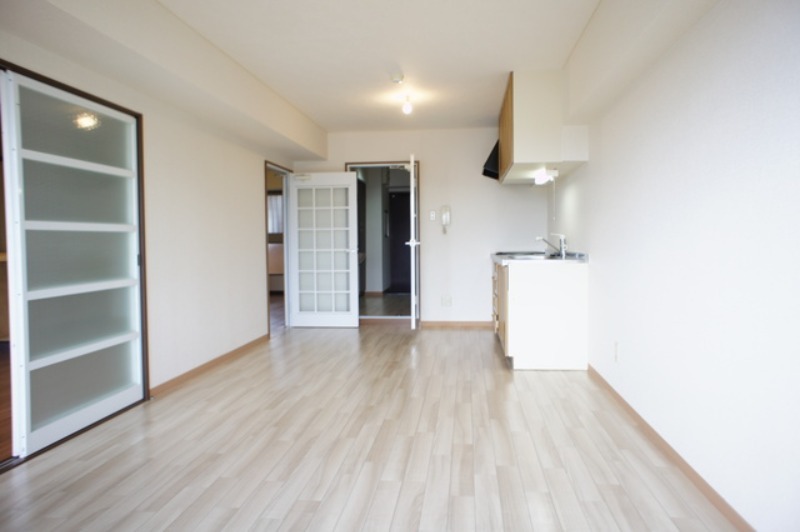 居室・リビング　図面と現状に相違がある場合には現状を優先