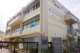 小学校　世田谷区立中里小学校（小学校）まで720m