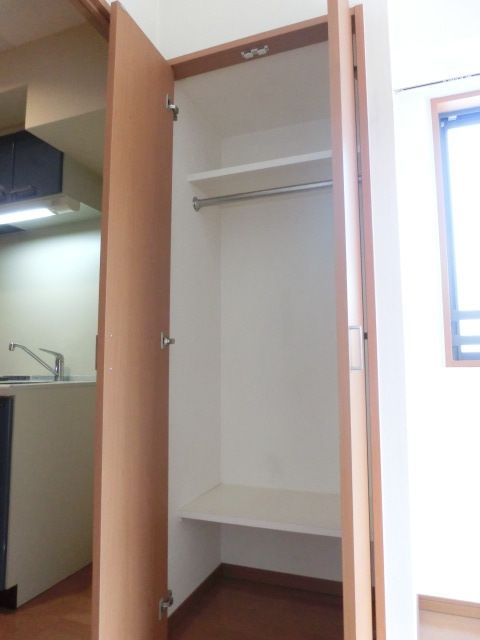 収納　クローゼット