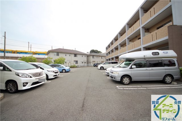 駐車場　駐車スペースもあります