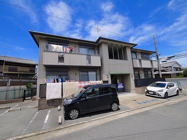 建物外観　おしゃれな外観です