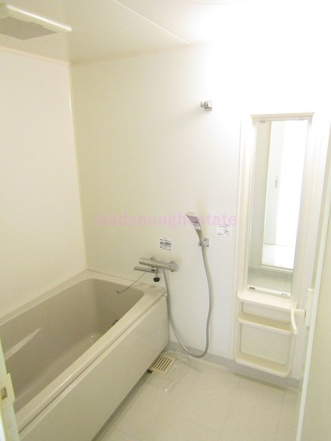 バス・シャワールーム　別部屋写真