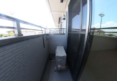 バルコニー　落ち着いた時間を過ごせるバルコニーです