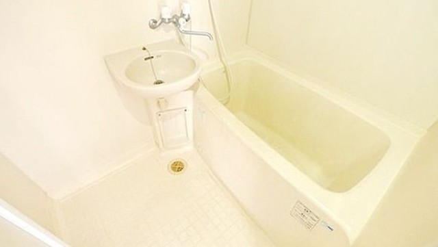 バス・シャワールーム　別部屋同仕様タイプ