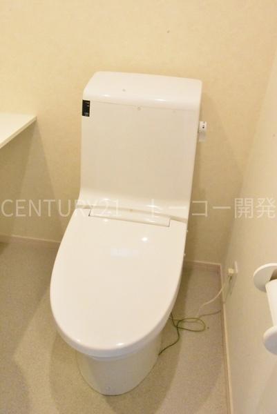トイレ　別部屋の参考写真です。現況有姿