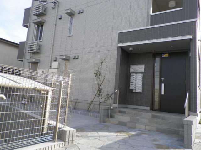 エントランス　★エントランスはオートロックあります★