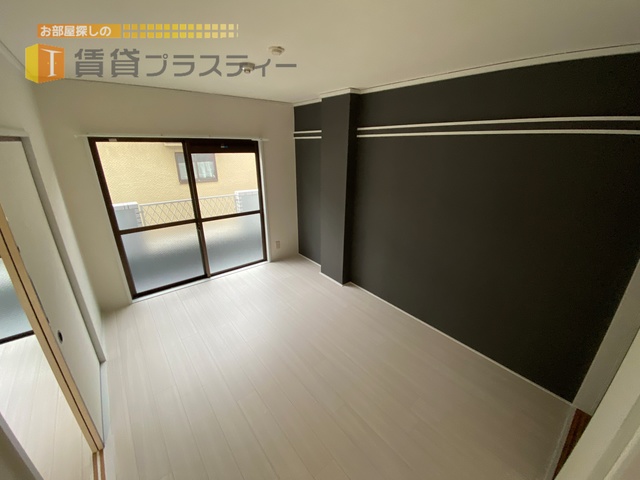 居室・リビング　和室を洋室に変更してオール洋室になりました。