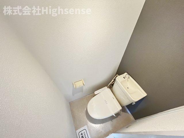 トイレ　落ち着いたトイレです