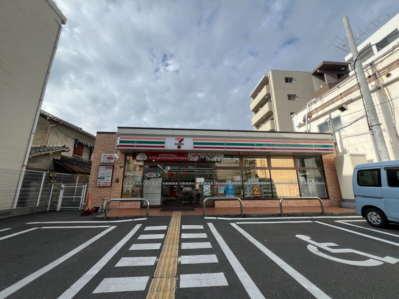 コンビニ　セブンイレブンJR徳庵駅西店（コンビニ）まで310m