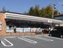 コンビニ　セブン-イレブン 東広島八本松東店（コンビニ）まで792m