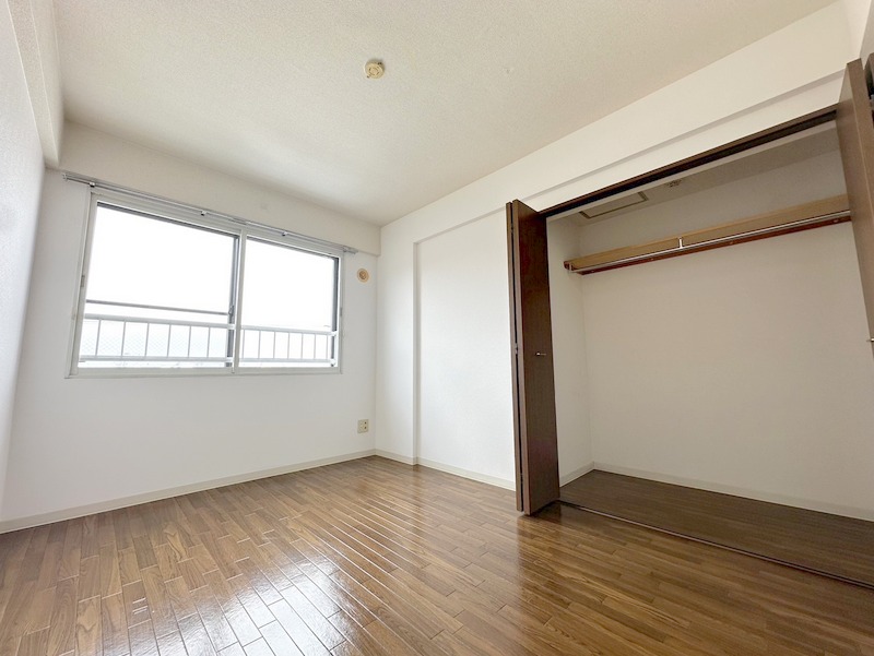 その他部屋・スペース　使い勝手の良さそうな洋室です！