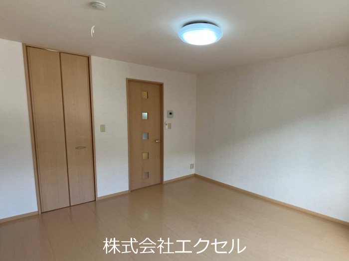 その他部屋・スペース　フローリングの室内です。