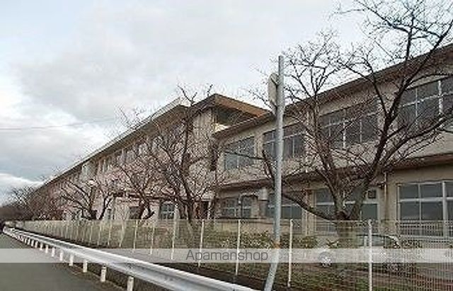 中学校　姫路市立網干中学校（中学校）まで550m