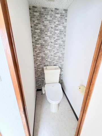 トイレ　清潔感のあるトイレです。