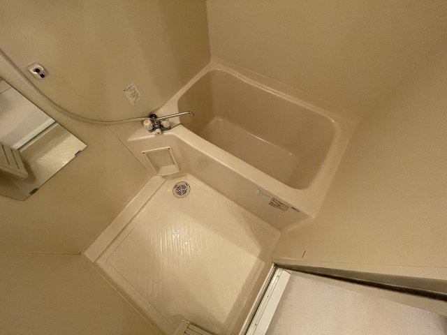 バス・シャワールーム　きれいなお風呂です
