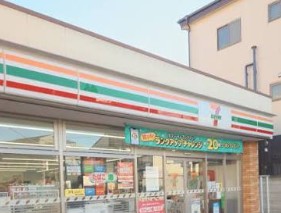 コンビニ　セブンイレブン（コンビニ）まで75m