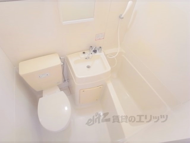 バス・シャワールーム　ユニットバス