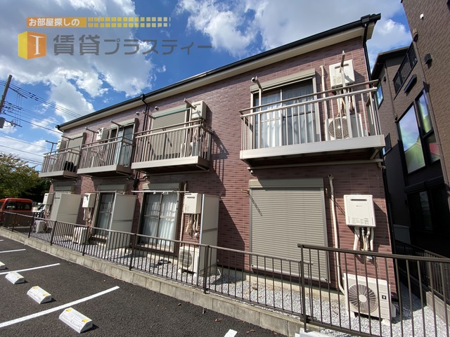 建物外観　公園も近くにある閑静な住宅街。日当たりも譲れない。