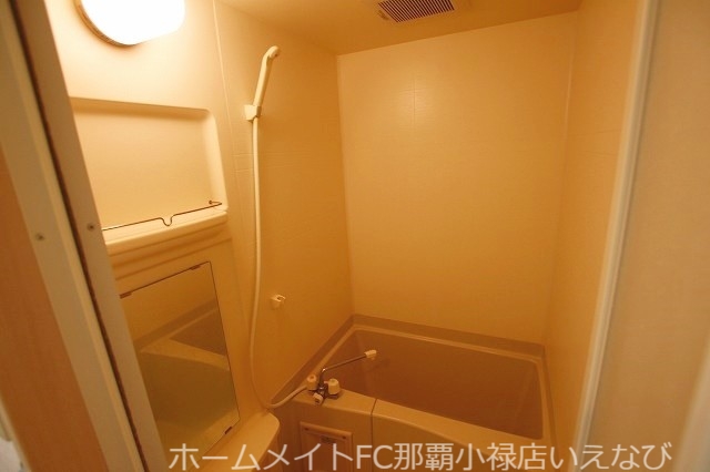 バス・シャワールーム　※別部屋（現状優先となります）