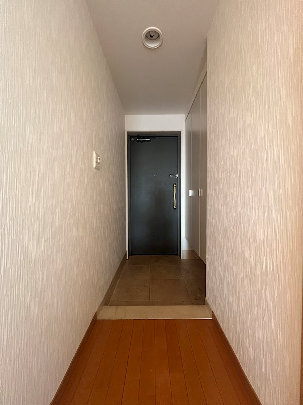 リビオ西川口マークワンスクエアの玄関写真