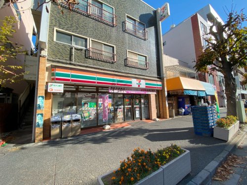 コンビニ　セブンイレブン 松戸本町店（コンビニ）まで345m
