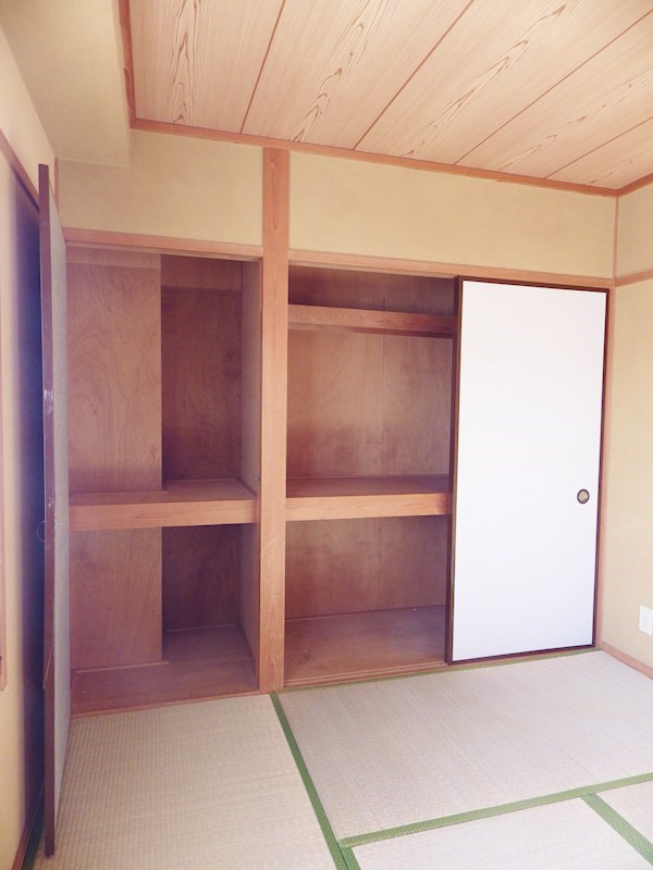 収納　同物件別号室参考写真