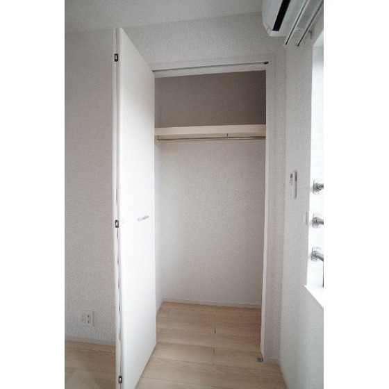 収納　洋室の収納