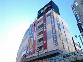 ショッピングセンター　OPA（ショッピングセンター）まで900m