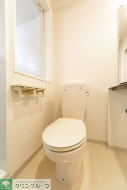 トイレ　※写真は同タイプ住戸です。