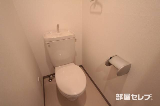 トイレ　お手洗いもゆったり