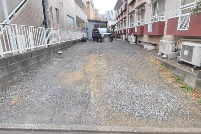 駐車場　★お部屋探しは株式会社タウンハウジング東京まで★