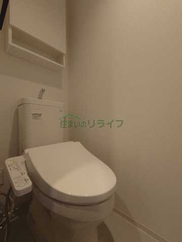 ZOOM新宿御苑前のトイレ写真
