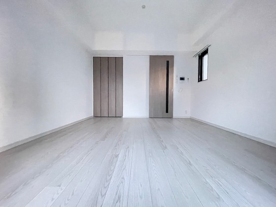 居室・リビング　※別部屋の写真です