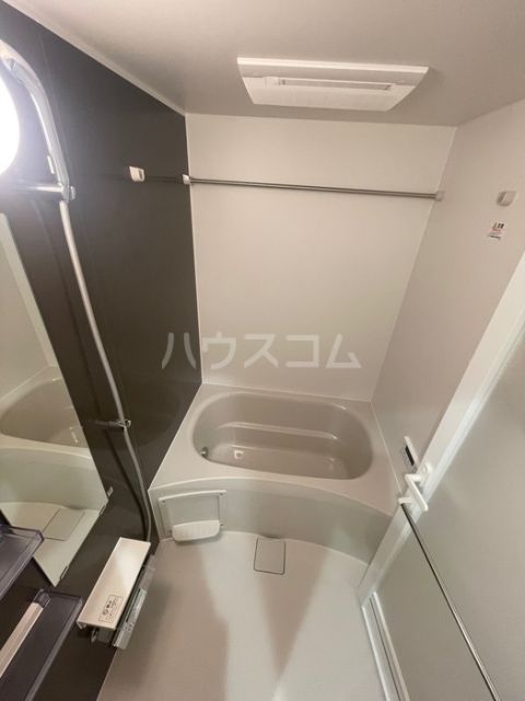 ロイジェント西新井の風呂写真